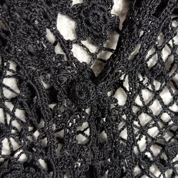 Set of 3 Piece Open Knit Skirt Top and Cardi Size Medium Black Floral Pattern - Picture 14 of 15